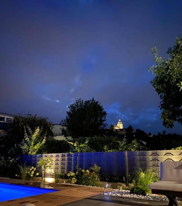 Villa Mit Pool Siegburg Eksteriør billede