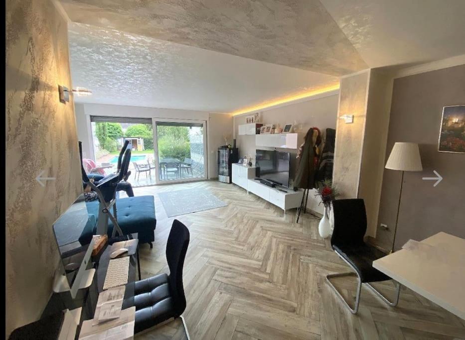 Villa Mit Pool Siegburg Eksteriør billede